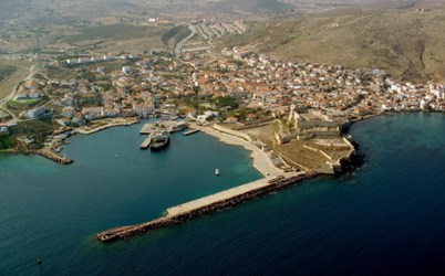 Bozcaada ve Mavi Karga Fotoğrafları - Bozcaada Mavi Karga